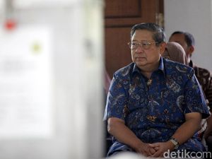 Soal Opsi Dukung Jokowi, PD: Bukan Janji