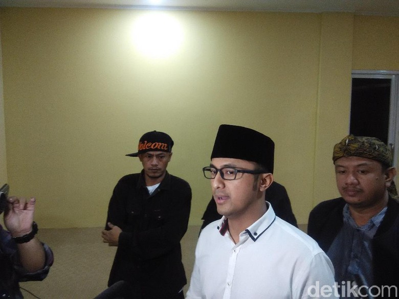 SBY hingga Siti Badriah Ucapkan Selamat ke Hengky Kurniawan SBY hingga Siti Badriah Ucapkan Selamat ke Hengky Kurniawan