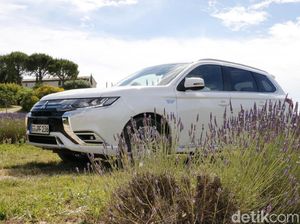 Mitsubishi Outlander PHEV Jadi Raja di 5 Negara Eropa Ini