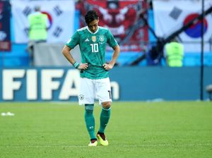 Ribut-ribut Mesut Oezil dengan Fans Jerman