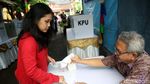 Antusiasme Warga Bekasi Mencoblos dalam Pilkada Jawa Barat