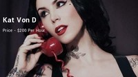Seniman tato Kat Von memberi tarif US$200 atau setara Rp 2.800.000/ jam. Successstory.com/Istimewa.