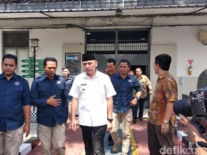 Pj Gubernur Iriawan Minta Paslon Tunggu Hasil Resmi Pemerintah