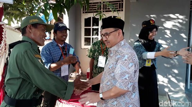 Datangi TPS di Desa Asalnya, Ini yang Dilakukan Sudirman Said