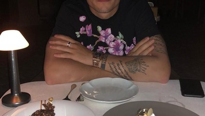 Gaya Keren Gelandang Swiss, Granit Xhaka yang Hobi Makan Es Krim