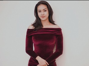 Pose Seksi Disorot KPAI, Anya Geraldine juga Dituding Hamil