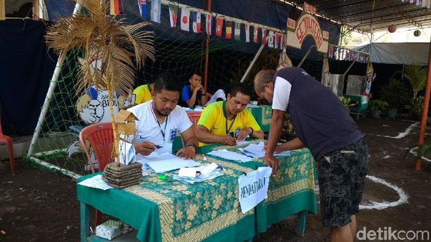 Meriah! TPS di Boyolali Ini Bertemakan Piala Dunia