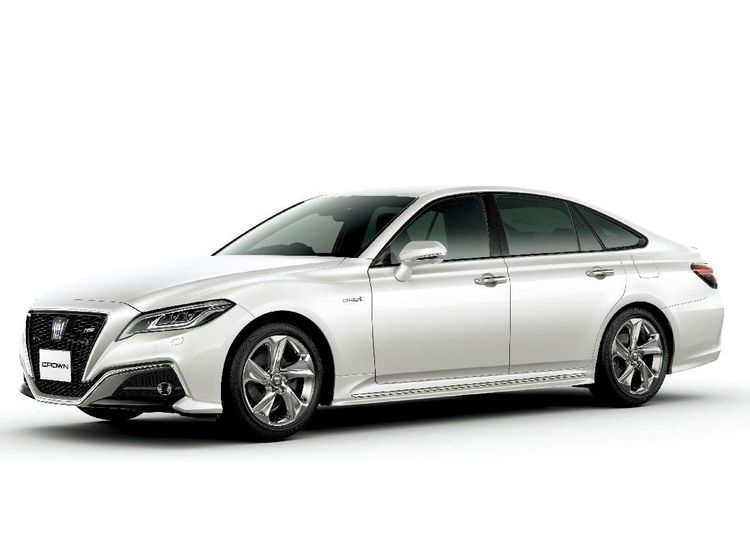 Wajah Baru Mobil Para Menteri, Toyota Crown