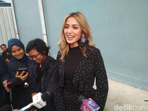 Dear Richard Kyle, Kok Jessica Iskandar Belum juga Ditembak?