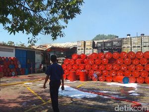 Ini Dugaan Penyebab Kebakaran di Gudang Bahan Kimia Sidoarjo