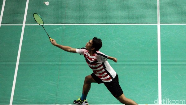 Menyaksikan Pertandingan Bulutangkis di Tangan Difabel
