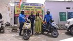 Tak Cuma untuk Kota, Skuter Listrik Bisa ke Jalan Tertinggi Dunia
