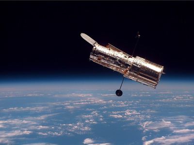 Serba Serbi Hubble, Teleskop Legendaris Melayang di Angkasa