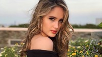 detikHOT merangkum penampilan artis-artis cantik keturunan Jerman. Cinta Laura menjadi salah satunya. Foto: Dok. Instagram