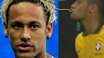 Neymar ternyata doyan dengan rambutnya sendiri, sampai dicemilin begitu. Foto: Istimewa