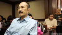 Atas kasus ini, Fredrich terbukti melanggar Pasal 21 Undang-Undang Nomor 31 Tahun 1999 tentang Pemberantasan Tindak Pidana Korupsi sebagaimana diubah dengan UU Nomor 20 Tahun 2001 jo Pasal 55 Ayat 1 ke-1 KUHP.