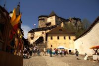 Kastil Orava yang megah dan cantik (Slovakia.com)