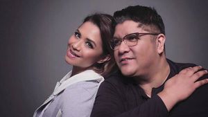 Menikah 24 Tahun, Ruth Sahanaya dan Jeffry Makin Mesra