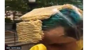 Kalau tadi cuma satu mienya, sekarang ada yang pakai tiga mie sekaligus. Foto: Istimewa
