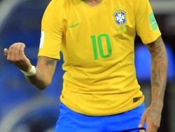 Meme Kocak dan Cosplay Neymar Iringi Lolosnya Brasil