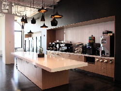 Mengintip Markas Baru Instagram di New York yang Keren