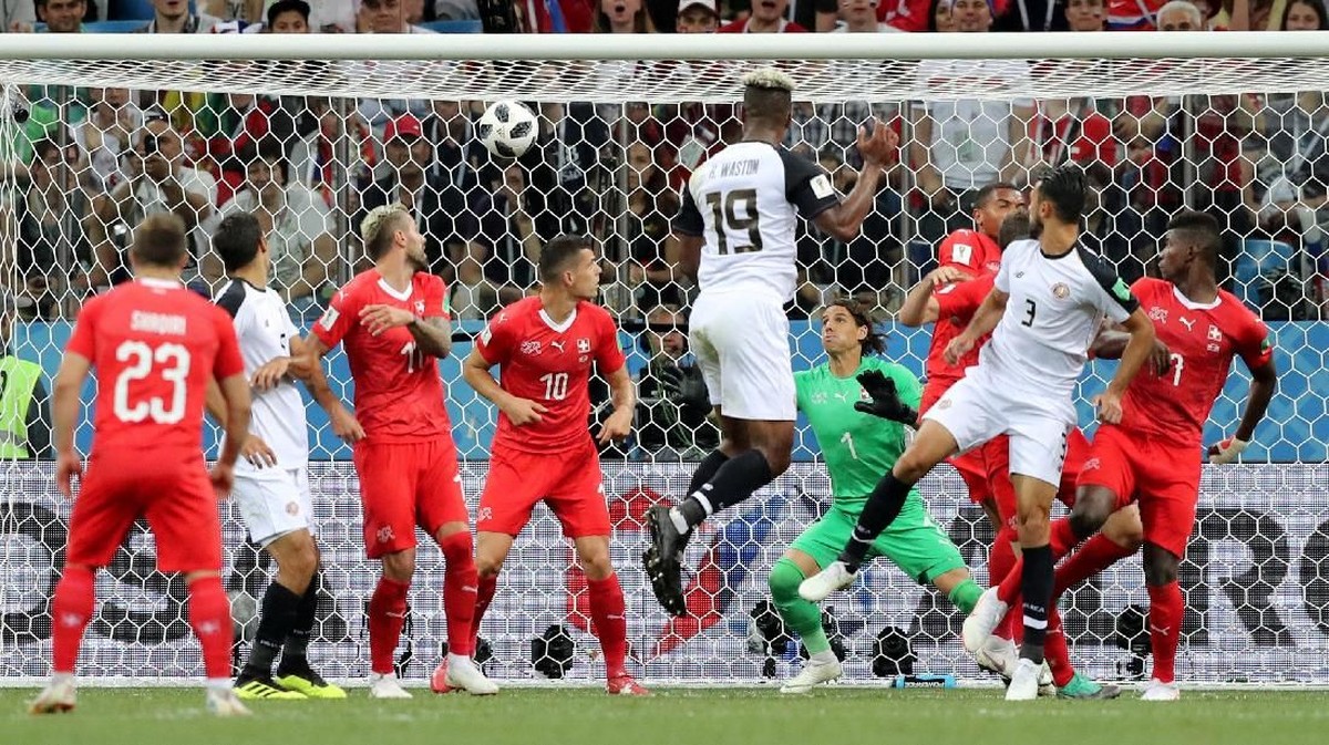Main di Piala Dunia jadi impian semua pesepakbola, tapi itu akan dikorbankan demi menyaksikan kelahiran sang buah hati (REUTERS/Ivan Alvarado)