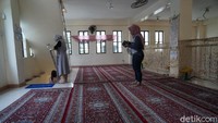 Masjid Sittie Maryam termasuk masjid baru di Cebu, berdiri pada tahun 2013 dan sekarang sedang masa renovasi. Untuk salat, Mempunyai lantai dasar untuk jamaah pria dan lantai ke dua untuk jamaah perempuan (Syanti/detikTravel)