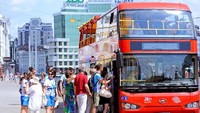 Pertama-tama, wisatawan di Kazan bisa datang dulu ke Sightseeing Centre Kazan di Tatarstan Hotel. Mereka bisa dapat info wisata dan tim pariwisata mereka menyediakan bus wisata keliling Kazan (Russia Travel)