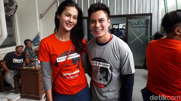 Usai Test Food Katering, Baim Wong dan Paula Jajal Perhiasan