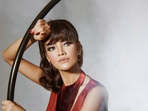 Ngedate Irit, Hotman Paris Ajak Farah Quinn Makan Nasgor Kaki Lima