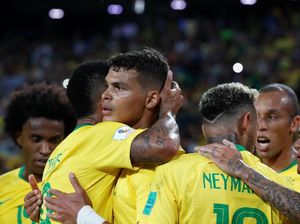 Brasil Menderita dalam Kemenangan atas Serbia