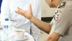 Khofifah Indar Parawansa Ternyata Doyan Ngopi dan Makanan Tradisional