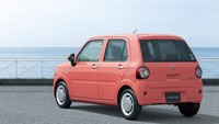 Karena peraturan kei car cukup ketat di seluruh aspek mobil, Daihatsu mengandalkan desain yang menarik untuk membedakan model. Foto: Dok. Daihatsu