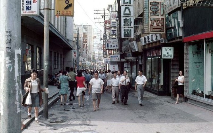 Wajah Korea Selatan Jaman Masih Melarat