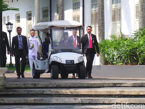 Jokowi-Mahathir Salat Jumat Bersama di Istana Bogor