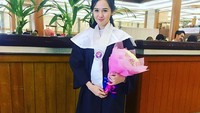 Eza Gionino bahkan kabur dari rumah karena sang bunda tak merestui hubungannya dengan Meiza atau yang akrab disapa Echa. Foto: Dok. Instagram/meizaaa__