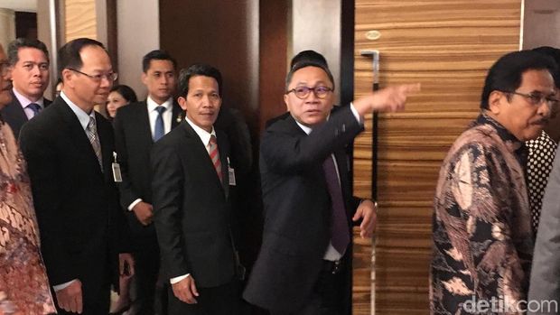 PM Mahathir Bertemu Ketum Parpol, Zulkifli dan Rommy Hadir
