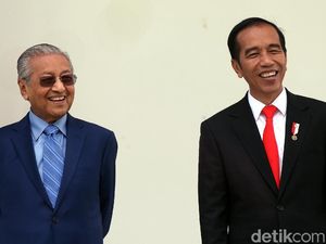 Duet Mahathir-Jokowi Lawan Uni Eropa soal Sawit