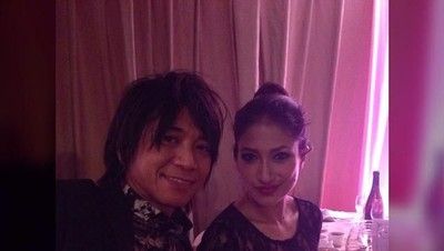 Pesona Sensual Rahma Azhari Ketika Makan Malam dan Ngemil