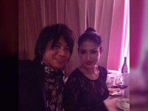 Pesona Sensual Rahma Azhari Ketika Makan Malam dan Ngemil