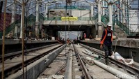 Kapasitas stasiun tersebut mencapai kurang lebih 1.000 orang.