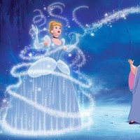 Libra: Cinderella, Seperti seorang Cinderella, Libra memiliki sifat-sifat seperti mudah bersosialisasi, suka kedamaian, dan diplomatis. Foto: Istimewa