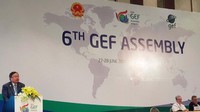 Global Environment Facility (GEF) merupakan mekanisme pendanaan hibah untuk mendukung implementasi konvensi-konvensi yang sudah diratifikasi, proyek-proyek lingkungan dalam mengatasi masalah lingkungan global dan mendukung inisiatif pembangunan berkelanjutan.