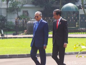 Jokowi-Mahathir Bahas Perbatasan hingga Persoalan TKI di Malaysia