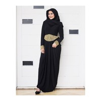 Sang suami, Hengky Kurniawan menjadi calon wakil bupati Bandung Barat perwakilan dari partai Demokrat. Pasangan Aa Umbara Sutisna-Hengky Kurniawan menyabet suara terbanyak hasil Quick Count pada Pilkada serentak hari Rabu (27/06/2018). Foto: Instagram/SonyaFatmala