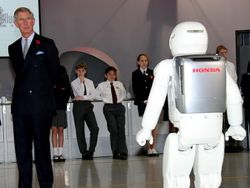 Sayonara! Robot Asimo Pamit Pensiun