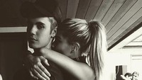 Keduanya mengkonfirmasi sudah bertunangan pekan lalu di salah satu restoran. Foto: Instagram/justinbieber