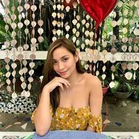  Shanika jarang terlihat ber-makeup tebal. Riasannya tergolong minimalis namun manis.  Foto: Instagram shanika silverio