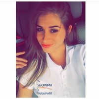 Satu lagi foto yang diambil dari Instagram Maria Salaues. Beruntungnya Pogba mendapat gandengan secantik Maria. Jangan iri ya guys. (Foto: Instagram/@zulaysalaues)