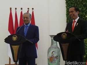 Mahathir Ucapkan Belasungkawa atas Gempa NTB ke Jokowi